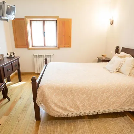 Сasa de vacaciones Casa De Padreiro By Geres Casas