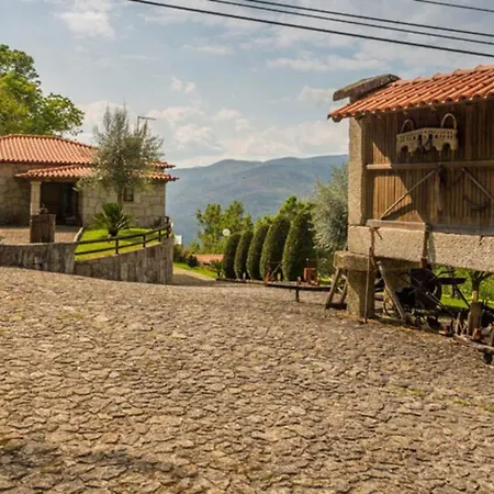Сasa de vacaciones Casa De Padreiro By Geres Casas *