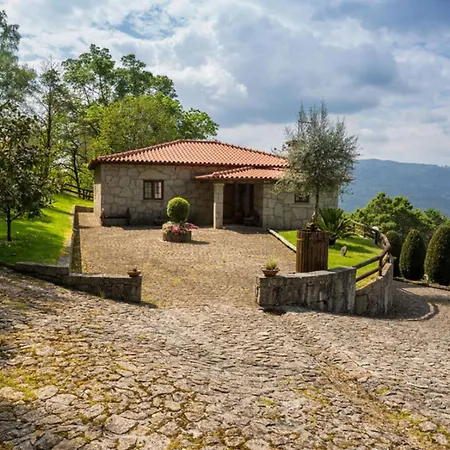 Casa De Padreiro By Geres Casas Feriehus