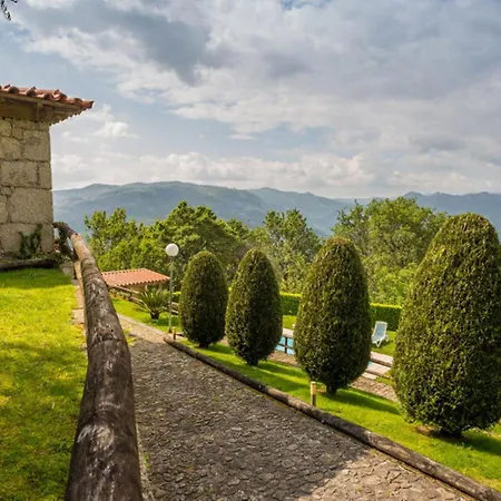 Casa De Padreiro By Geres Casas