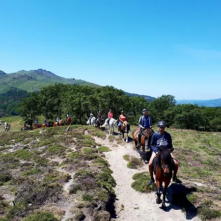 Casa de Férias Casa De Padreiro By Gerês Casas Caniçada