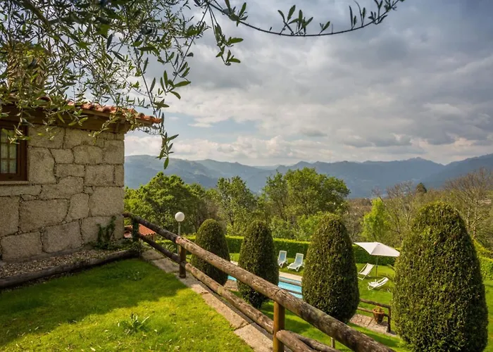 Casa De Padreiro By Gerês Casas Caniçada