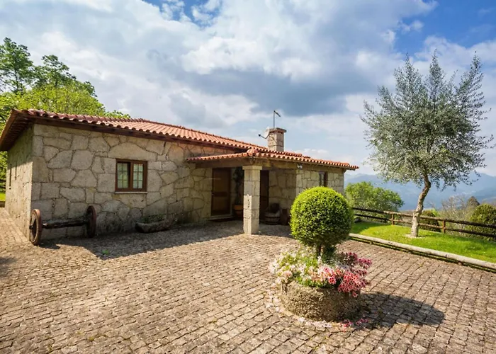 Casa de Férias Casa De Padreiro By Gerês Casas *